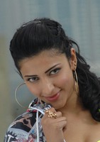 Shruti Hassan Latest Gallery